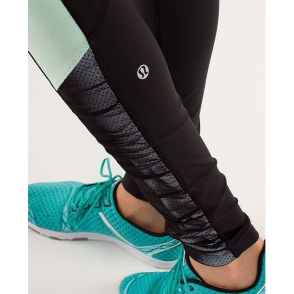 Lululemon Run: Get Up And Glow Tight Size 6 - image 5